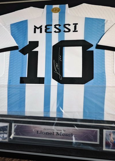 Messi续写传奇！阿根廷世界杯球衣分配：10号与9号的荣耀