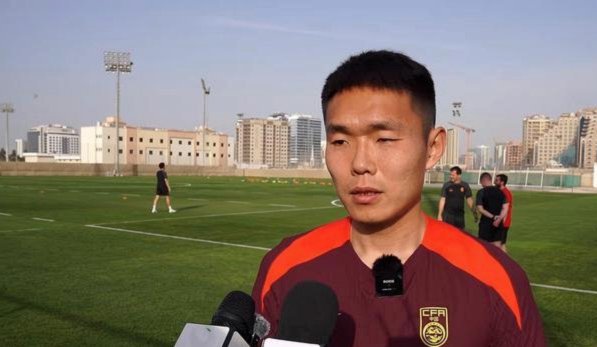 王钰栋：国足无球权背后的真相