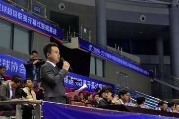 花都雨夜的中乙广东德比 照见两支球队的生存镜像