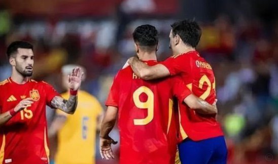 金球奖赔率：亚马尔第二罗德里第四 凯恩第三姆总第五