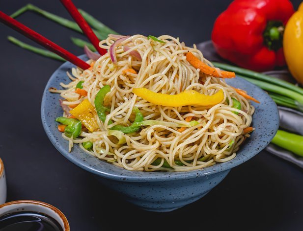董路为小将争得一罚点球机会
