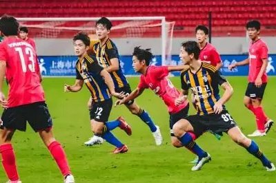 邝兆镭闪耀上海明日之星冠军杯第二轮