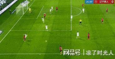 姆本扎双响安以恩助攻 铁人4-0大胜十人海牛